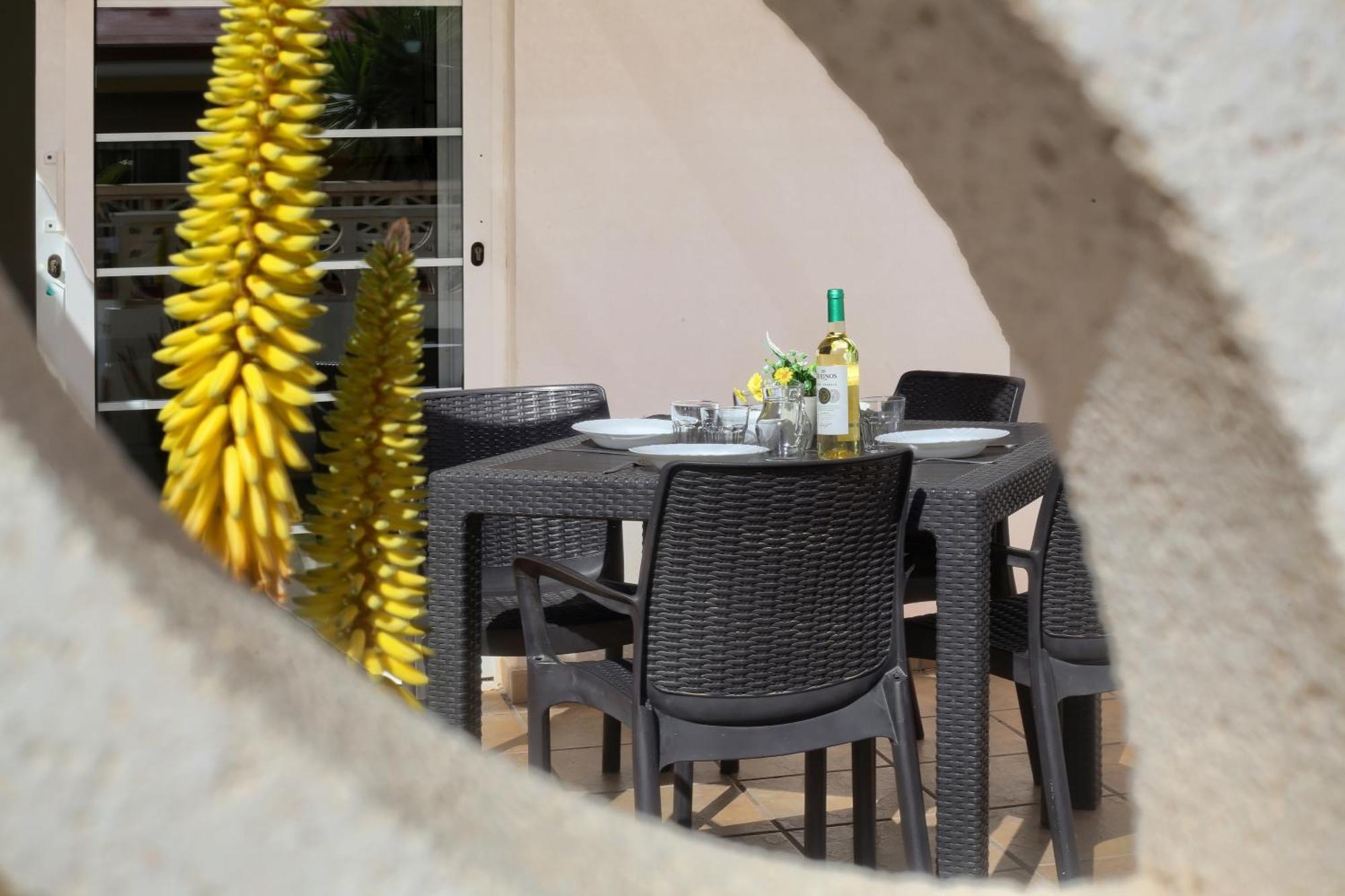 Residencia Lena Apartment Corralejo Luaran gambar