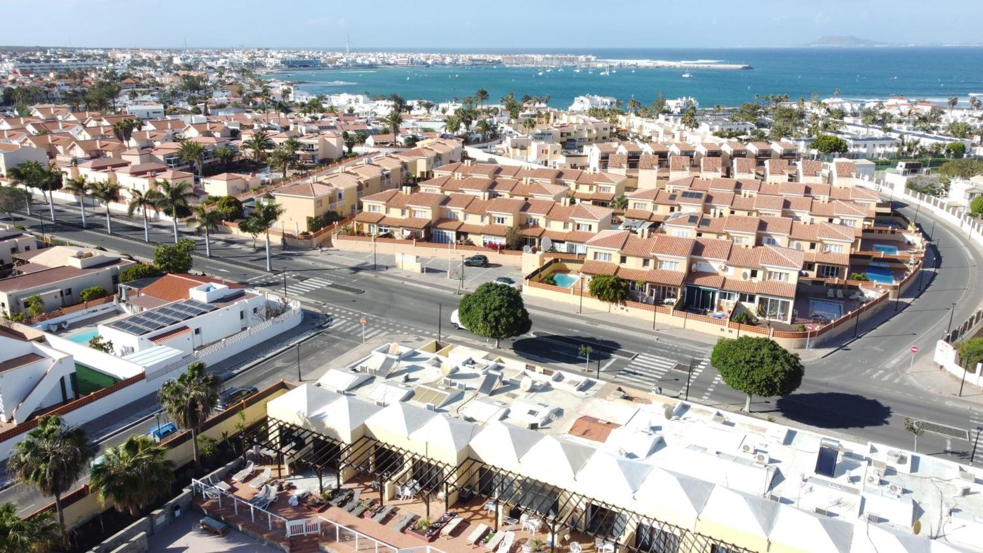 Residencia Lena Apartment Corralejo Luaran gambar