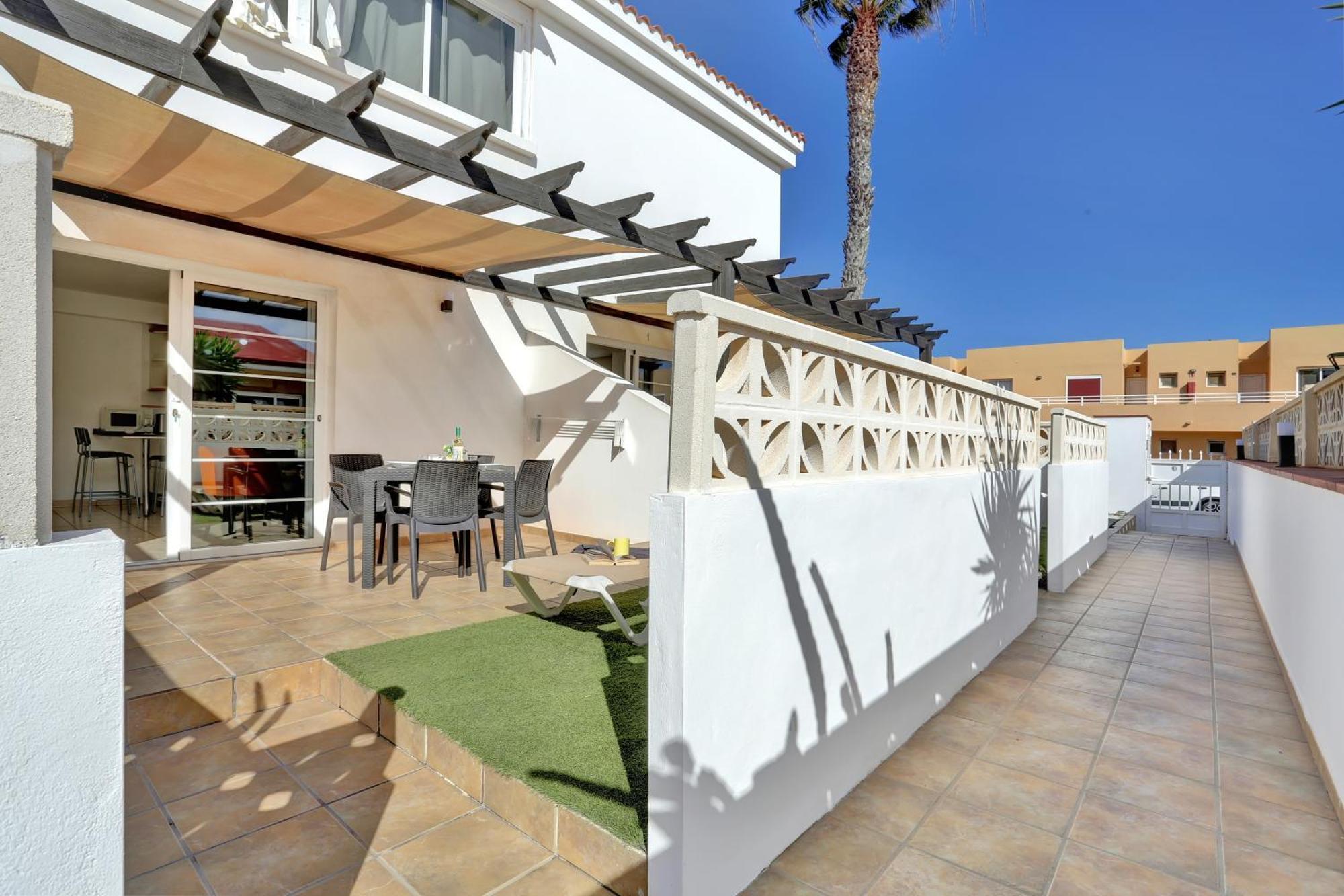 Residencia Lena Apartment Corralejo Luaran gambar